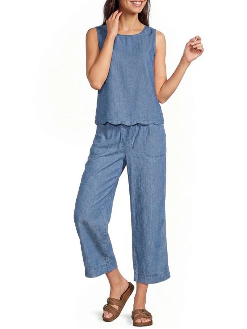 Charlie B Wide Leg Crop Length Pants.